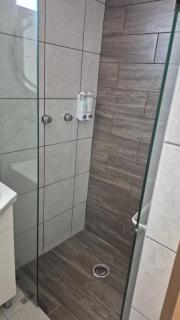 Your Perfect Rest Apartment with Pool and AC - 8