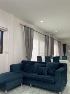 Bonnie vilage - 2