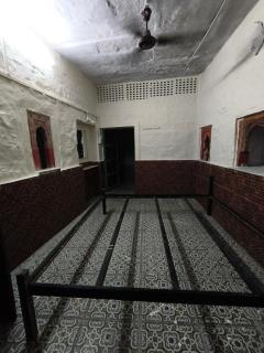 The heritage budget room - 1