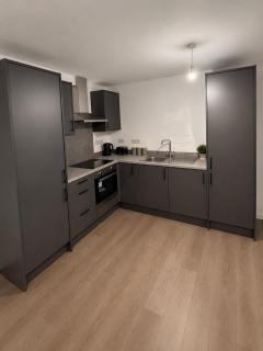 Hills Road Apartments by Tas - 2