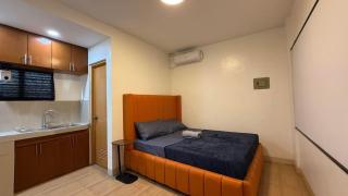 RedDoorz at Staycation Rooms Tibag Tarlac City - 5