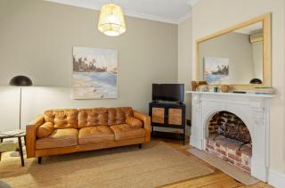 Apartment Faro - Heart of South Freo with Parking - 0