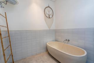 VILLA TRATASAN CANGGU by Exotic Bali Properties - 4