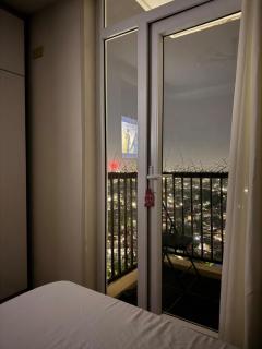 Hanzy'sCondo-Balcony-NearAirport-WIFI-POOL-Seaview - 8