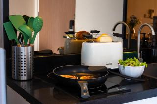 Wander - Ekkamai - Full Kitchen, Balcony, Pool, Gym - 5