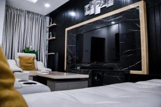 Cozy 2bd Home modern Comforts, Alexa, Solar system - 3