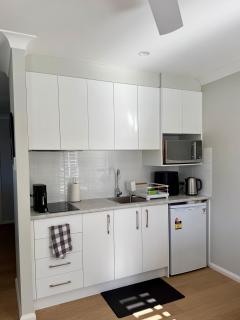 Camellia Cottage - 4