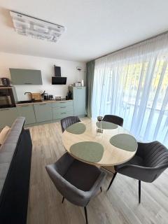Moderne Ferienwohnung Nähe Phantasialand & Köln kleine Auszeit 2 - 6