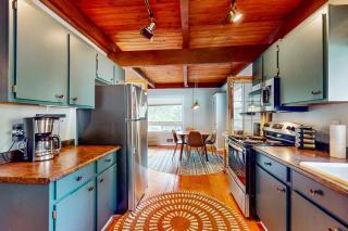Wooded-View Decks: Family Cabin Retreat in Deming - 1