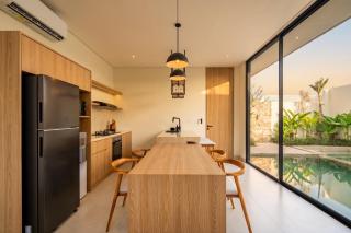 Nimizz - Arcadia 10 - 3BR Modern Mediterranean Private Pool Villa with Rice Field Views near Kedungu - 5