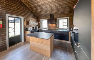 4 Bedroom Stunning Home In Lillehammer - 6