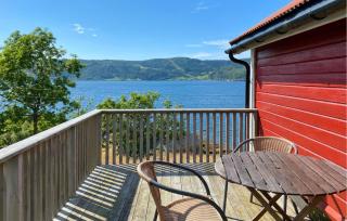 2 Bedroom Stunning Home In Davik - 2