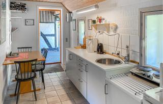 2 Bedroom Cozy Apartment In Svendborg - 7