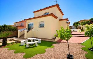 Awesome Home In Vandellos - 1