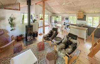 3 Bedroom Pet Friendly Home In Hadsund - 2