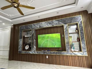 Entire 4-bedroom apartment in Do Son, Hai Phong - 1