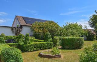3 Bedroom Pet Friendly Home In Löderup - 4