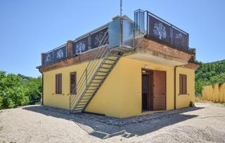 3 Bedroom Amazing Home In Bisenti - 3