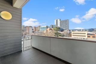Central Adelaide 2BR Queen 2 Singles WiFi - 8