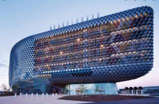 Central Adelaide 2BR Queen 2 Singles WiFi - 7