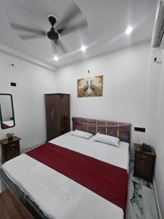 HOTEL ABHIANK RESIDENCY RESTAURANT & BANQUET Hall - 5