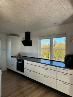 Lovely Holiday Home With Beautiful Views - 3