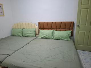 Greenhouse homestay betong - 1