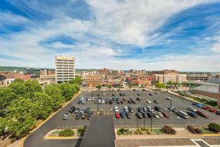Radisson Hotel La Crosse - 2