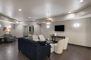 Travelodge Suites by Wyndham Estevan - 5