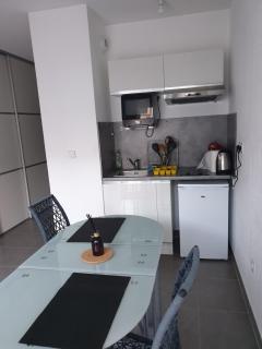 Studio in recent residence - 7