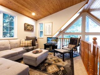 Yverin Muse Cabin - Glacier - 5