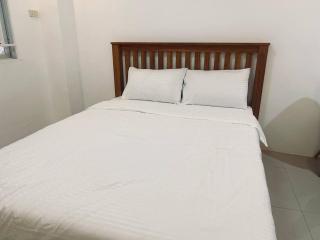 TravelNest Transient Inn Santa Rosa Laguna - 0