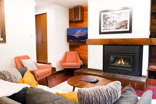 Summit Suite - 6