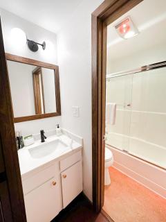 Summit Suite - 1
