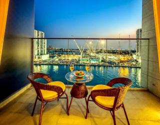 Magical Canal Escape – Jacuzzi Retreat in the Sky 1003 - 2