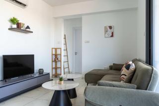 Bright Stylish Flat With Balcony & Shared Pool - Scala - 4