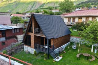 Golden Star Cottage - 8