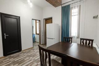 Meidan Bazaar Prime Location Apartment - 4