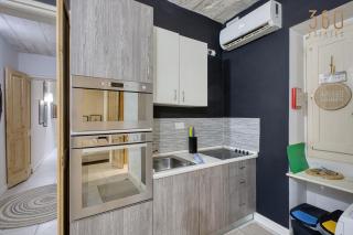 Charming 1BR Townhouse Apartment, Valletta Old City - 9
