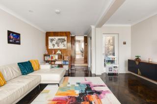 Modern Family 4BDR Home with Patio near Harringay - 4
