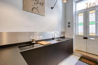 The Sliema 1BR home, steps from Seafront - 2