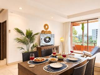 Hua Hin Beach Front Condo - Med style Suite Room - 7
