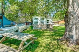 Pet-Friendly Bass Lake Cabin: Beach & Boat Dock - 4