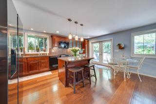 4 Mi to Waterfront & Wineries! Quiet Getaway - 7