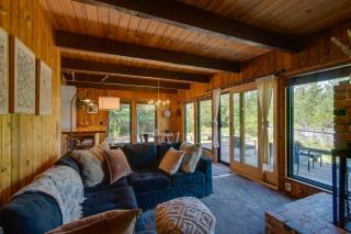 Walk to Water! Lake Kokanee Cabin w/ Mtn Views - 3