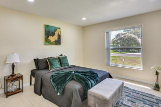Enclosed Lanai w/ Hot Tub! New Port Richey Home - 1