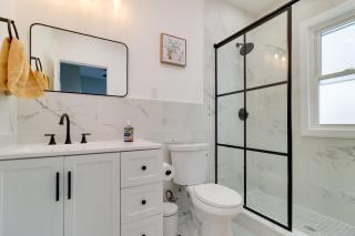 Walk to Motown! Central Detroit Duplex w/ Backyard - 4