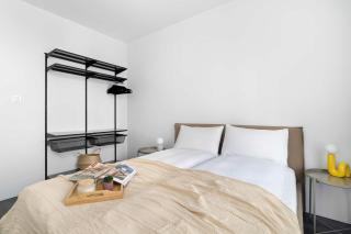 Unique 2-Bedroom Apartment with Balcony Parking by Renters Prestige - 9