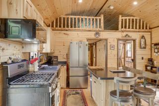 Secluded Cabin w/ UTV Trail Access in Harshaw! - 6
