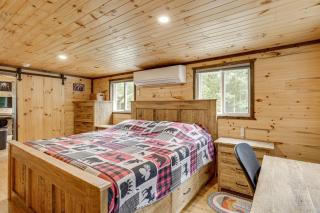 Secluded Cabin w/ UTV Trail Access in Harshaw! - 2